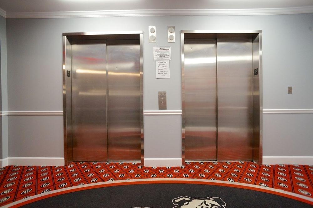 Georgia Gameday Center Hotell Athens Eksteriør bilde